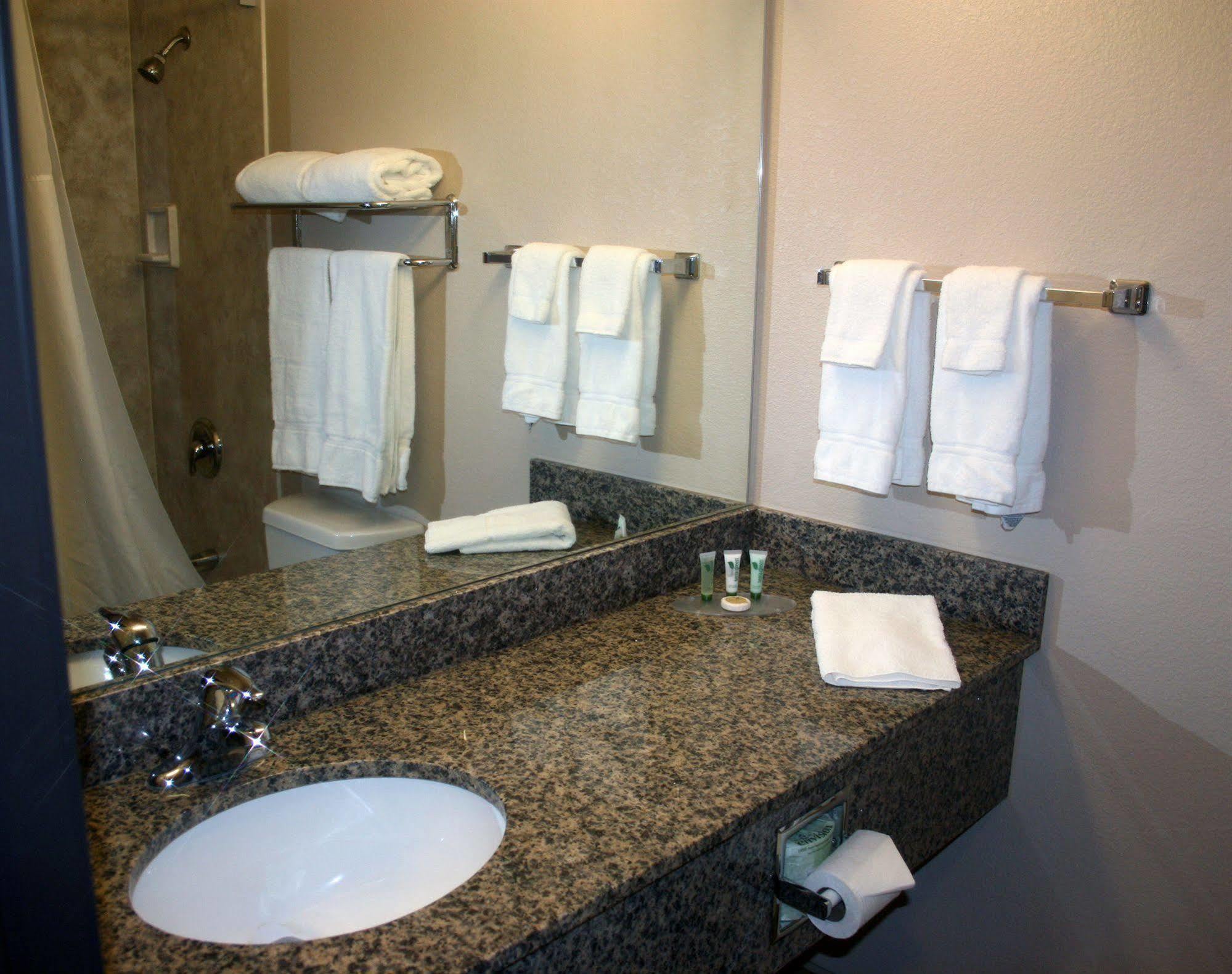 Allington Inn & Suites Kremmling Εξωτερικό φωτογραφία